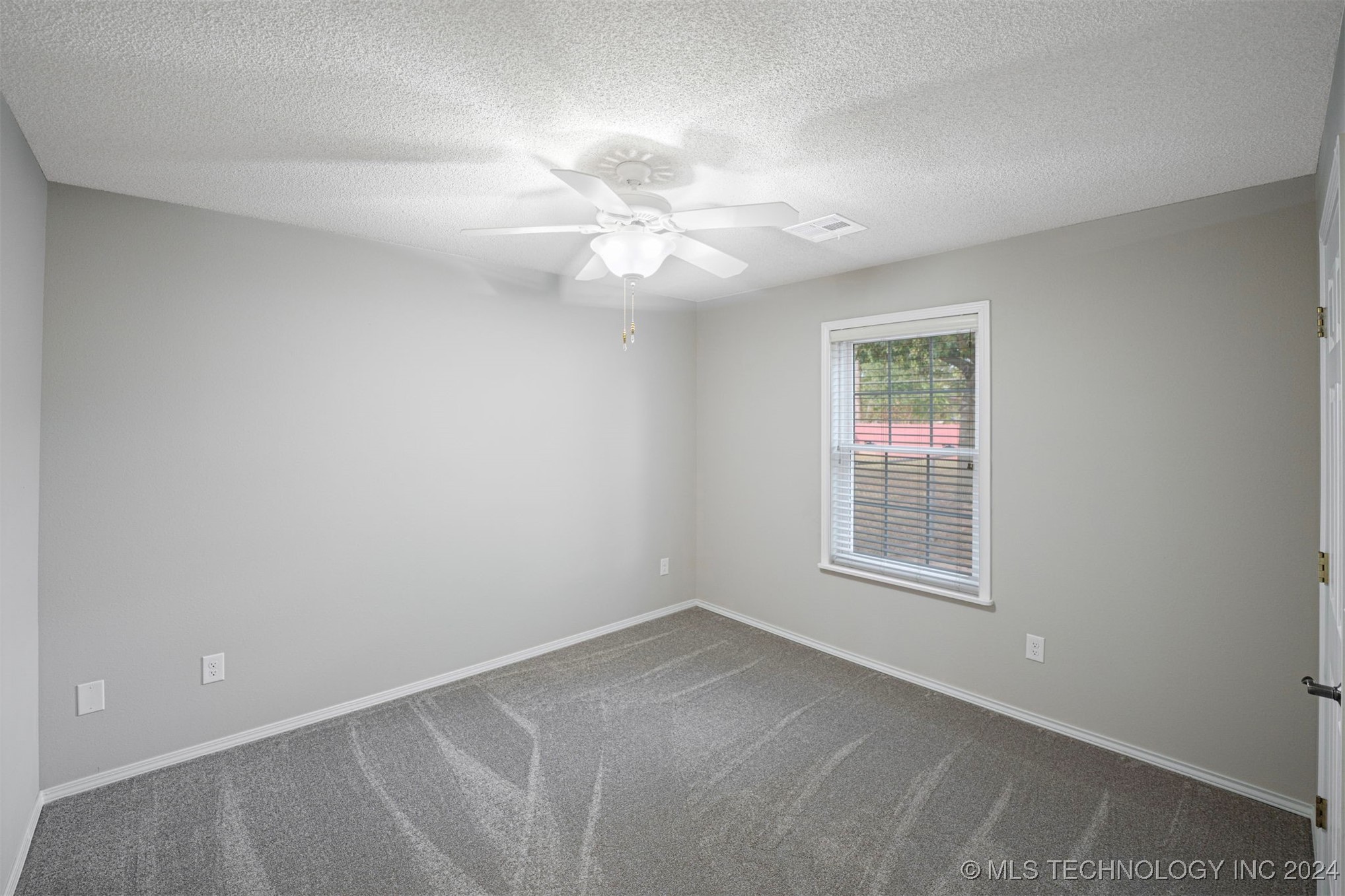 105 Sonshine Lane