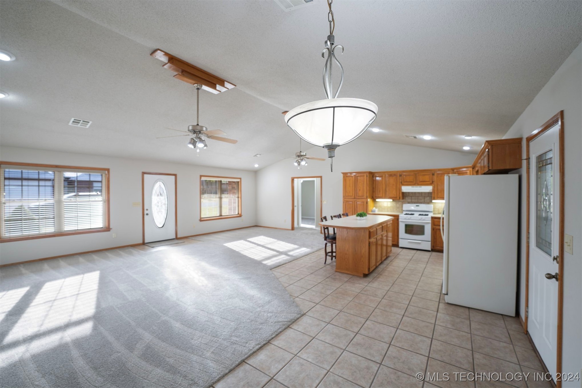 105 Sonshine Lane