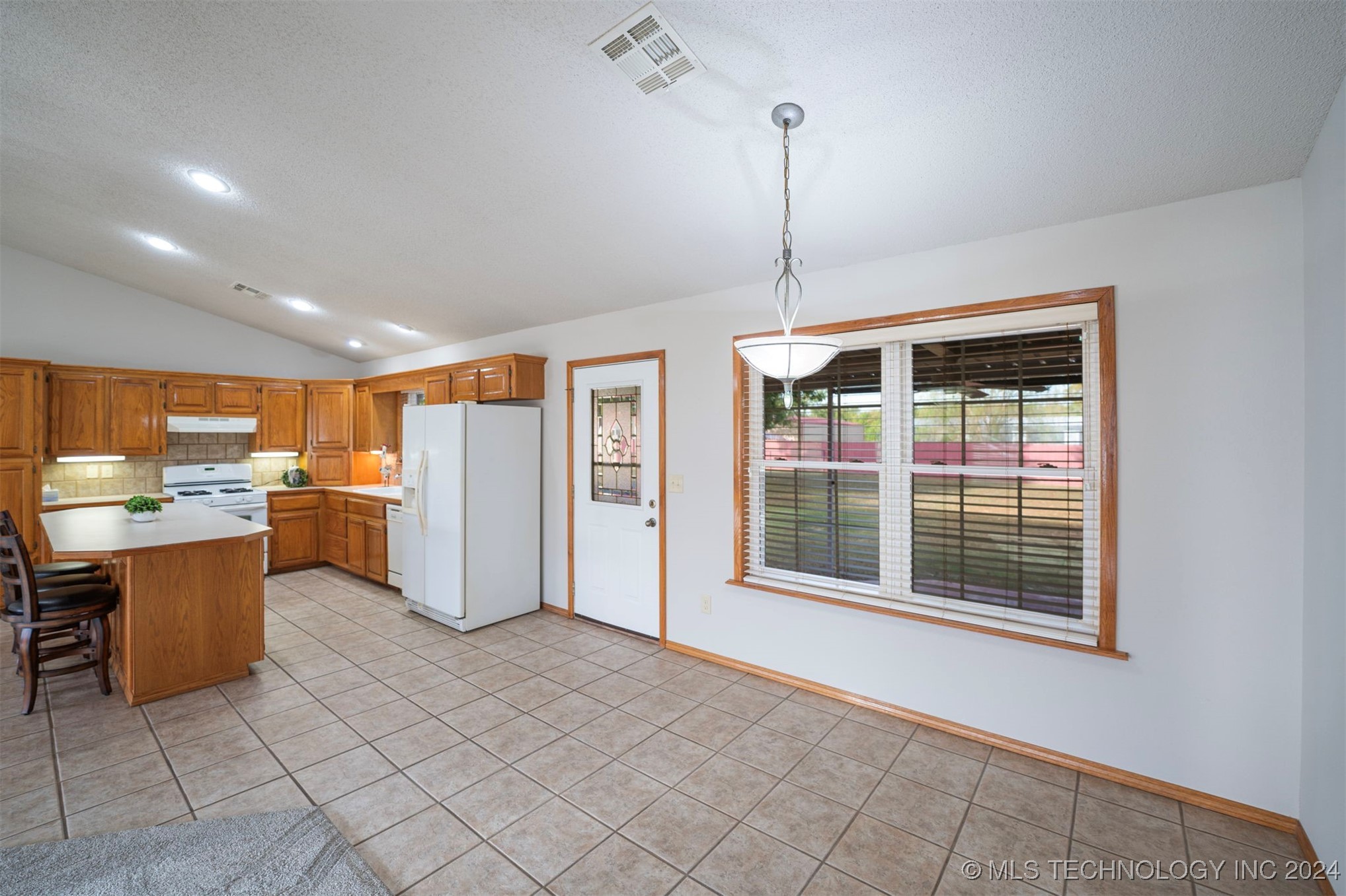 105 Sonshine Lane