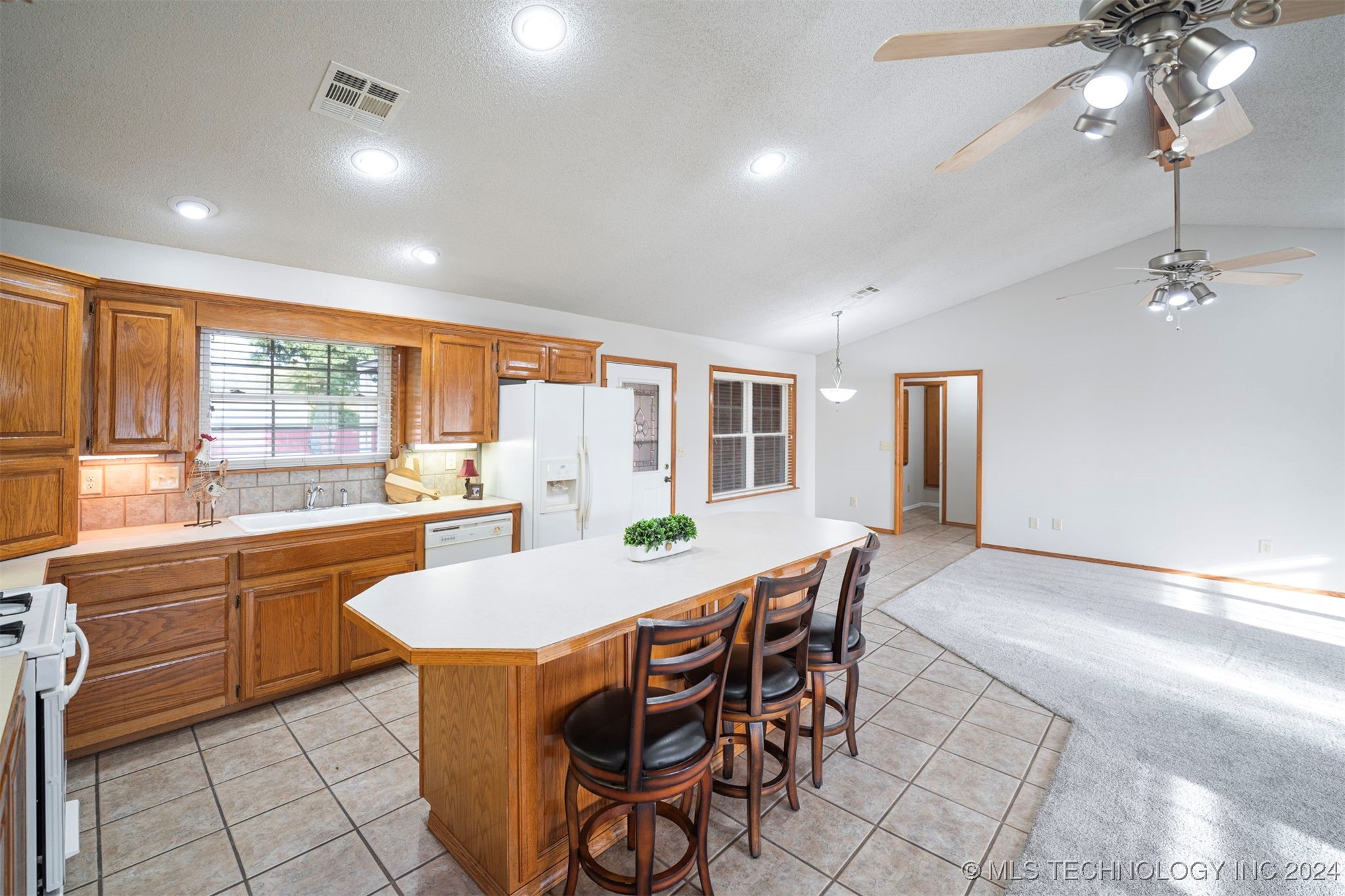 105 Sonshine Lane