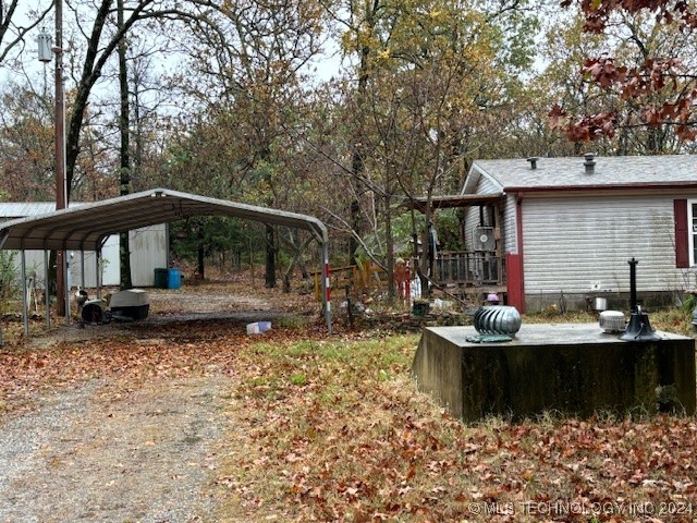 8136 E 585 Road