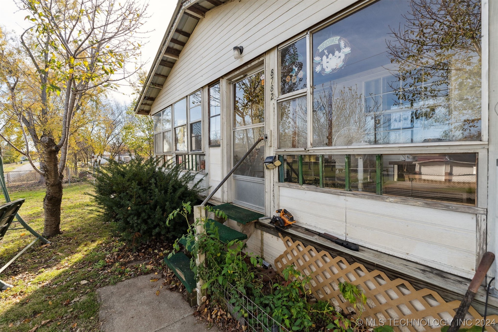 8782 S 432 Road