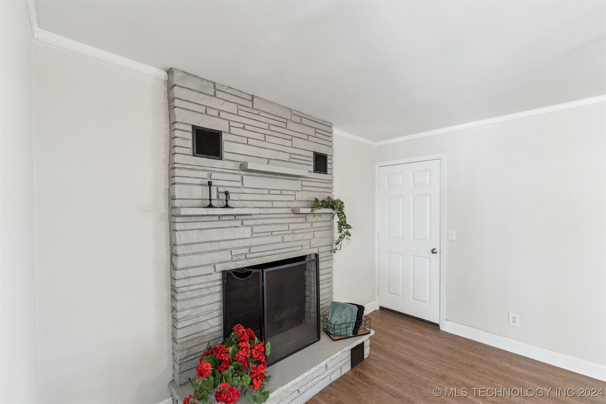 805 SE 11th Street