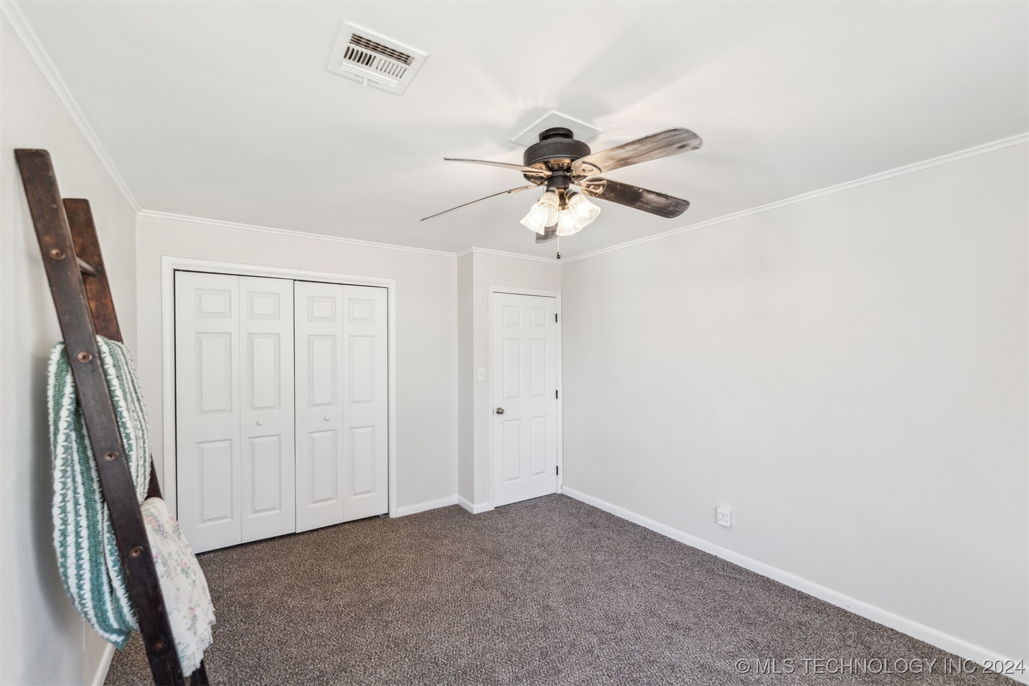805 SE 11th Street
