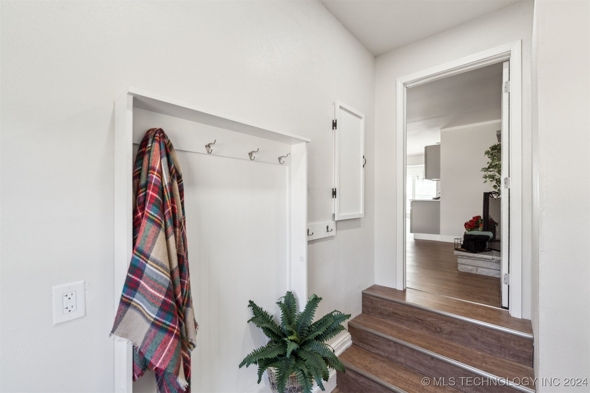 805 SE 11th Street