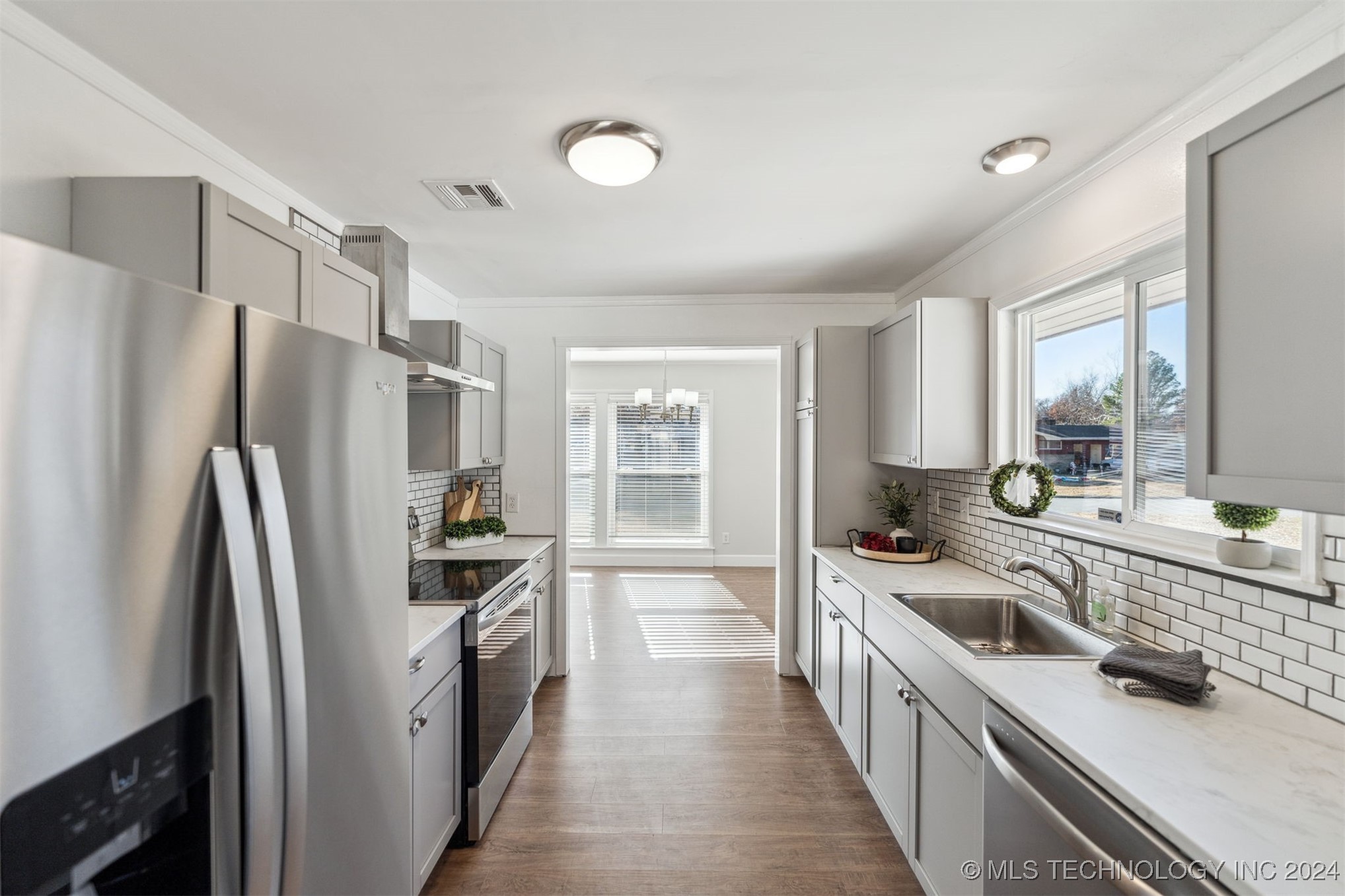 805 SE 11th Street