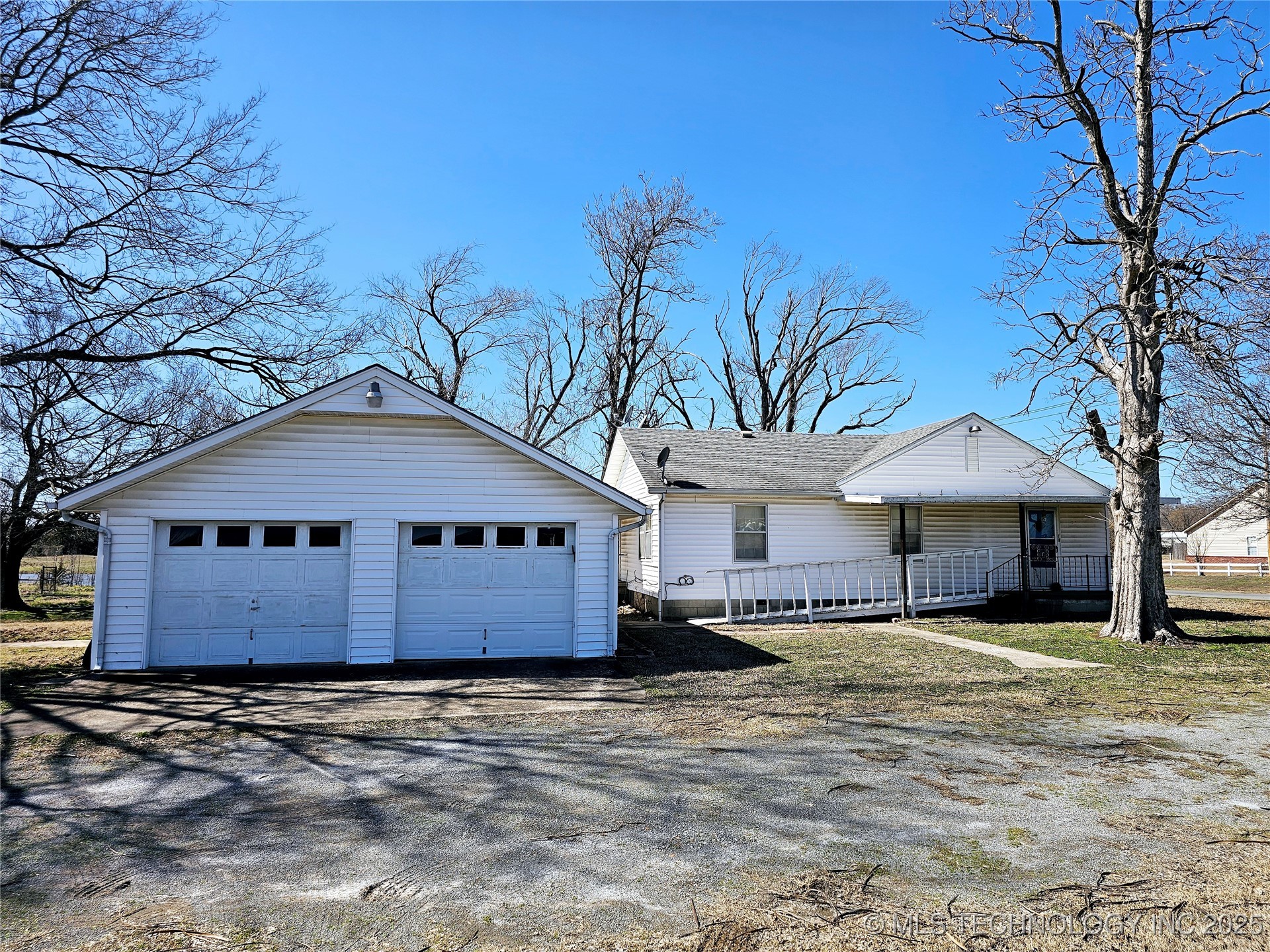 2679 W 510 Road