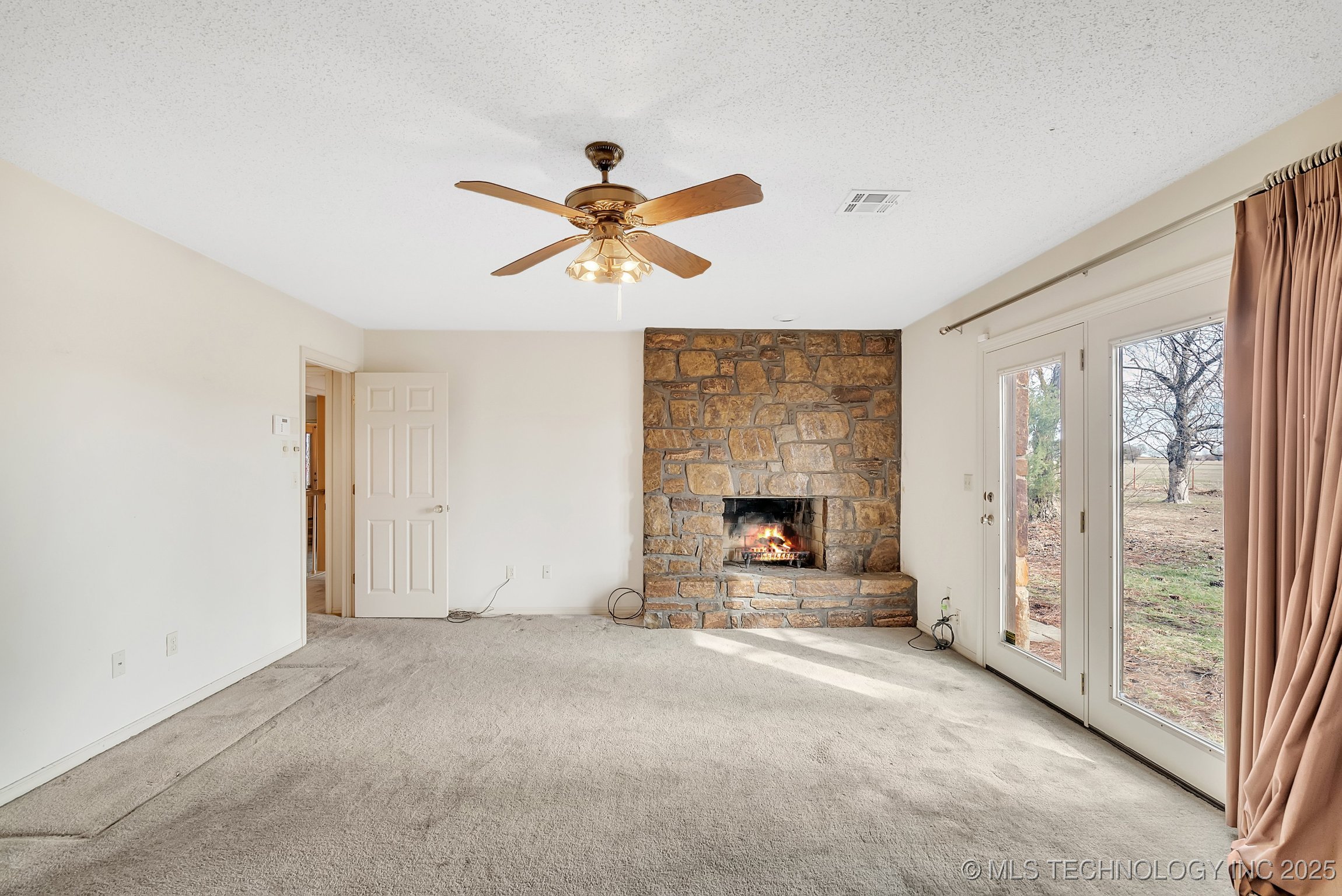 1140 N 435 Road