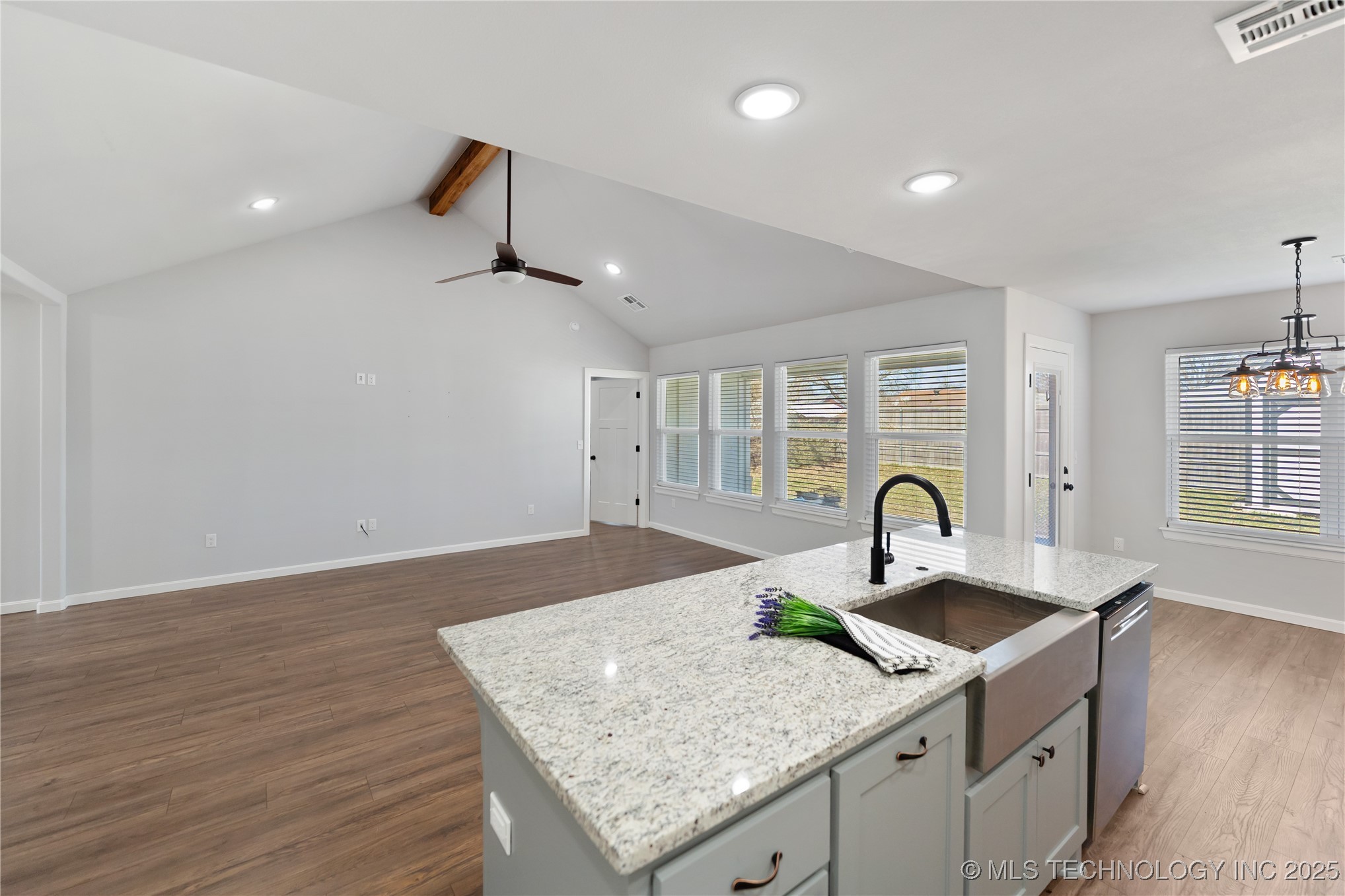 317 SE 6th Street