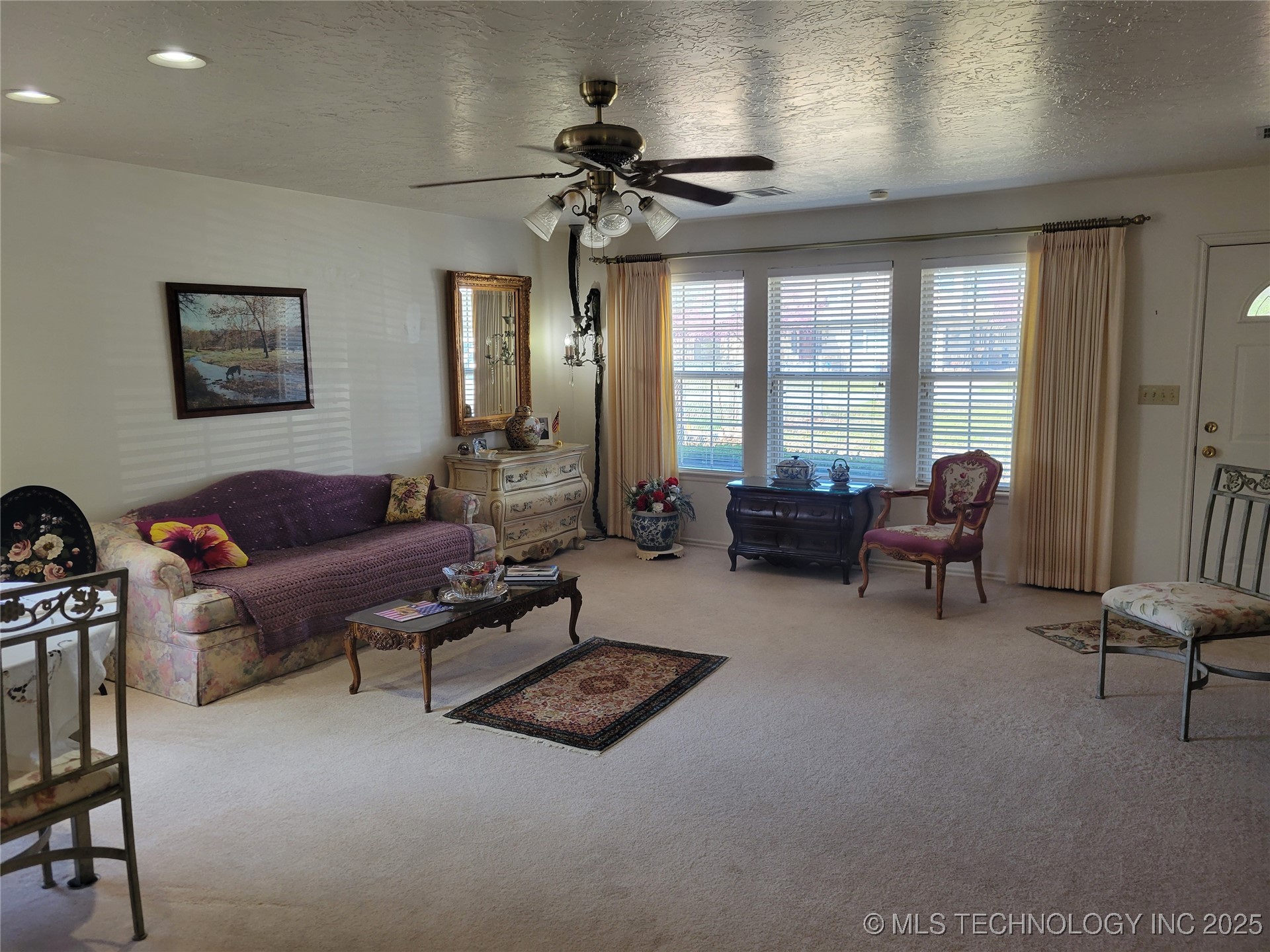 121 S Vann Street 123