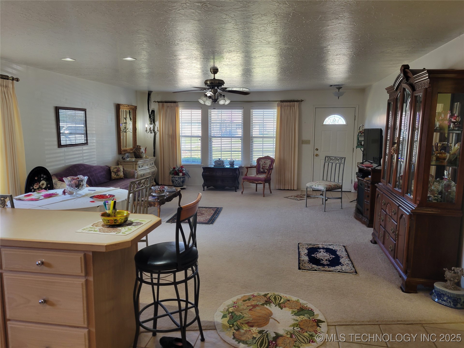 121 S Vann Street 123