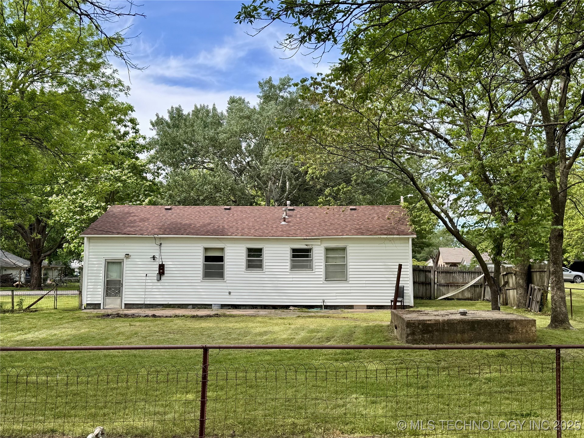 1110 SE 2nd Court