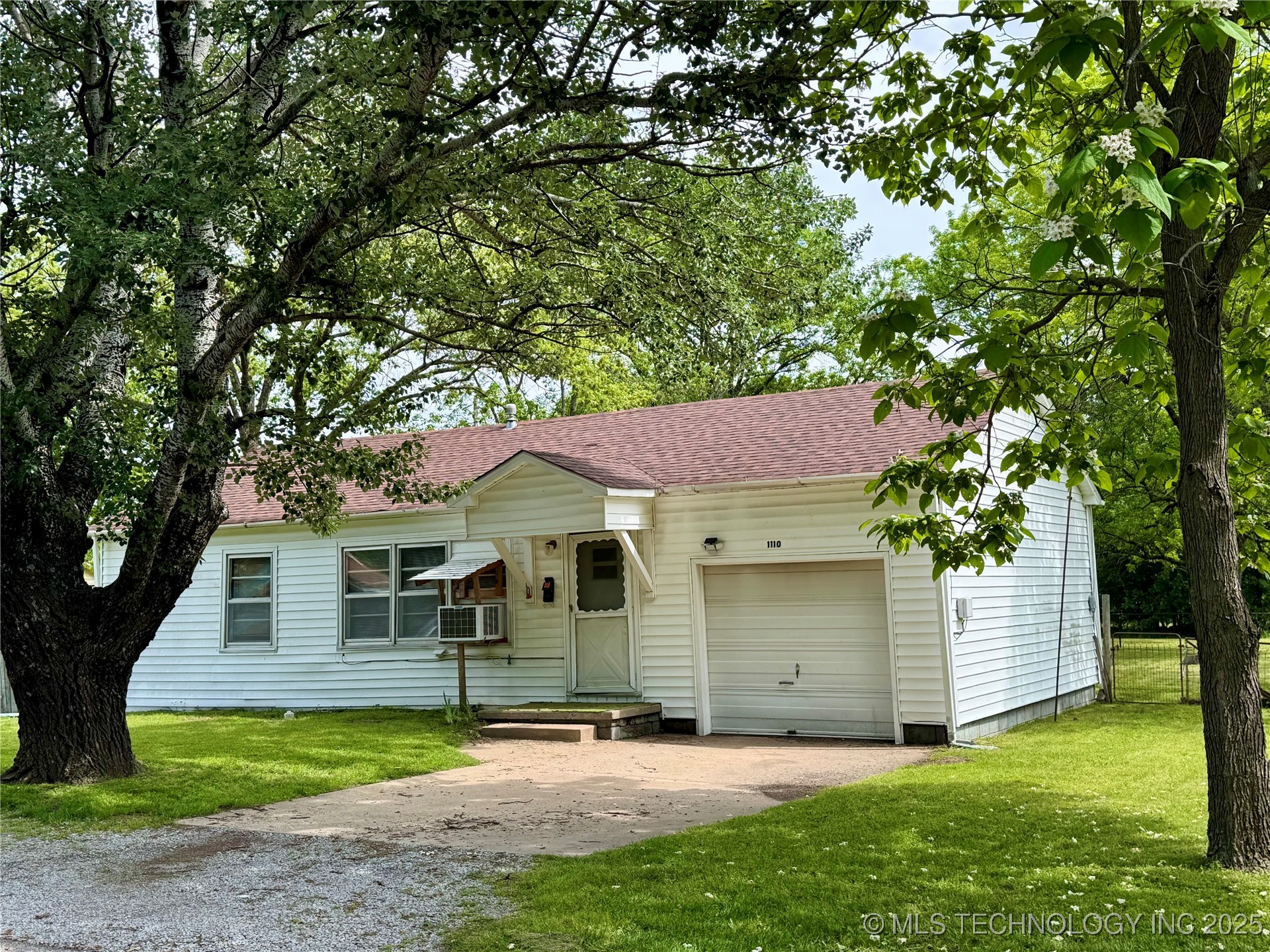 1110 SE 2nd Court
