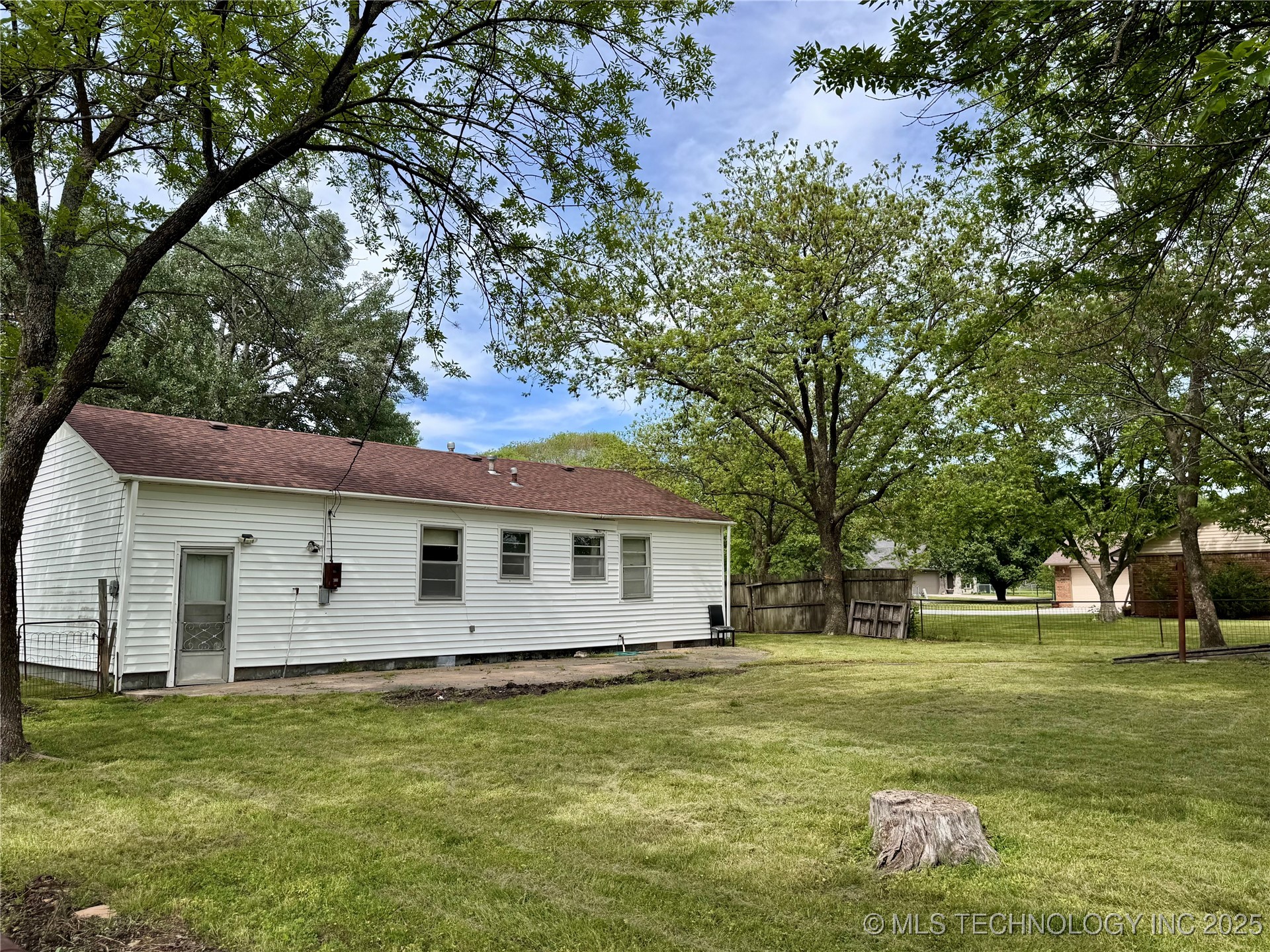 1110 SE 2nd Court