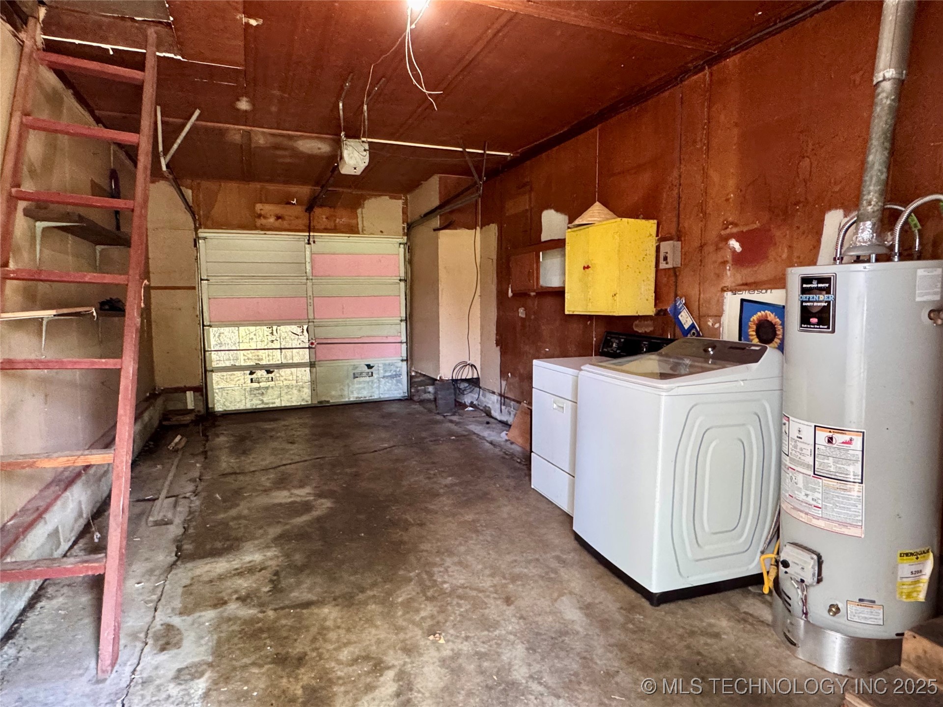 1110 SE 2nd Court