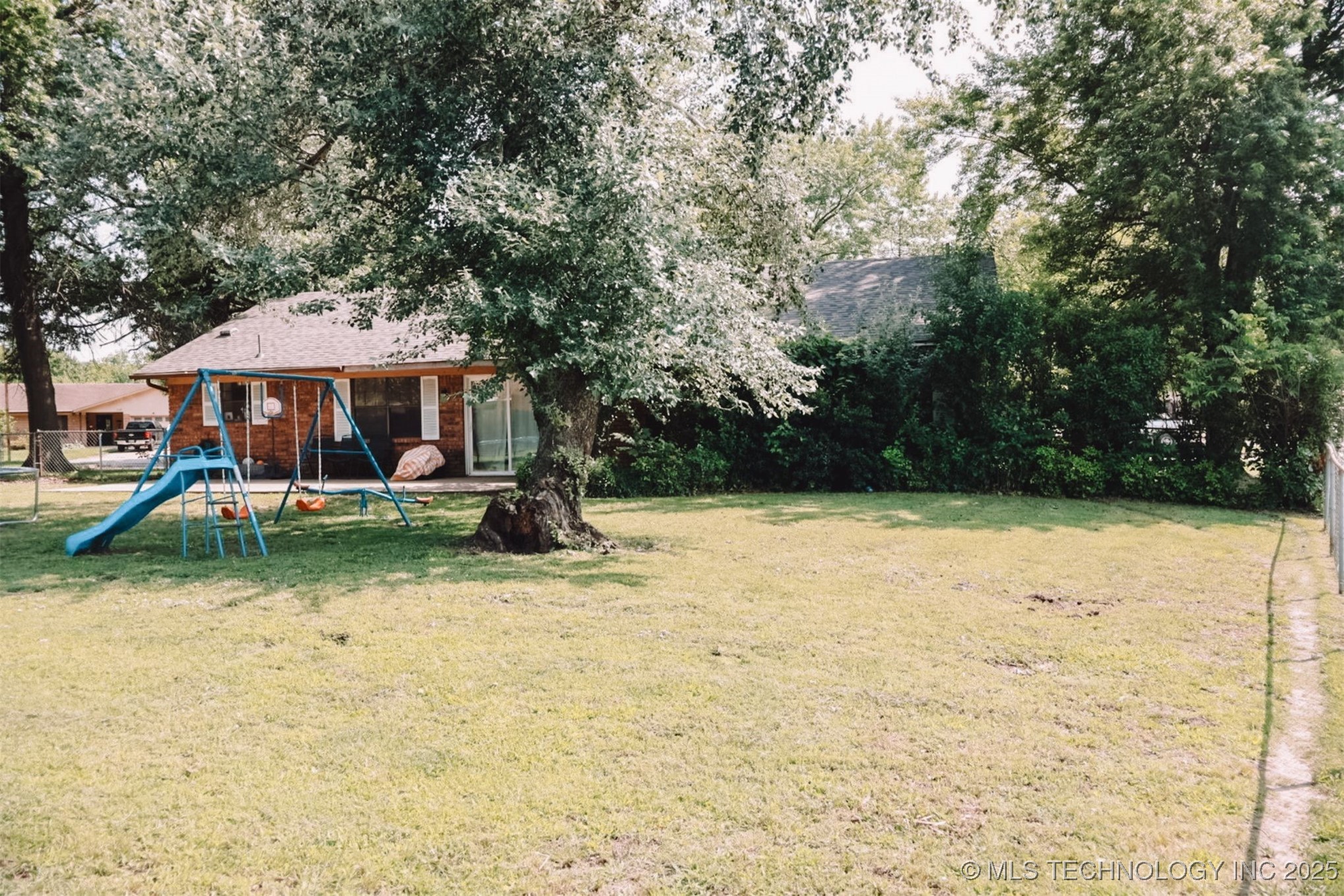 101 Honeysuckle Lane