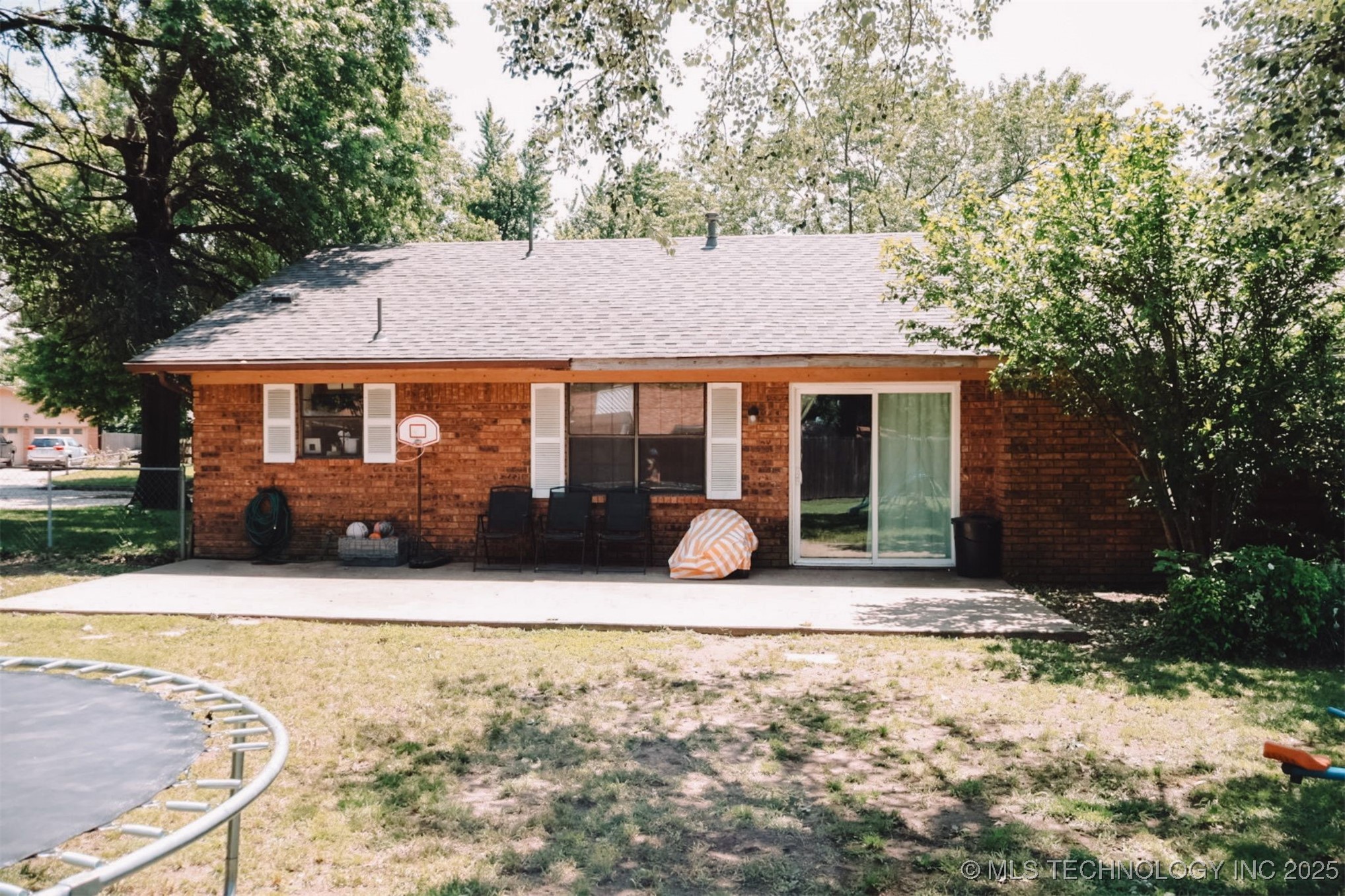 101 Honeysuckle Lane