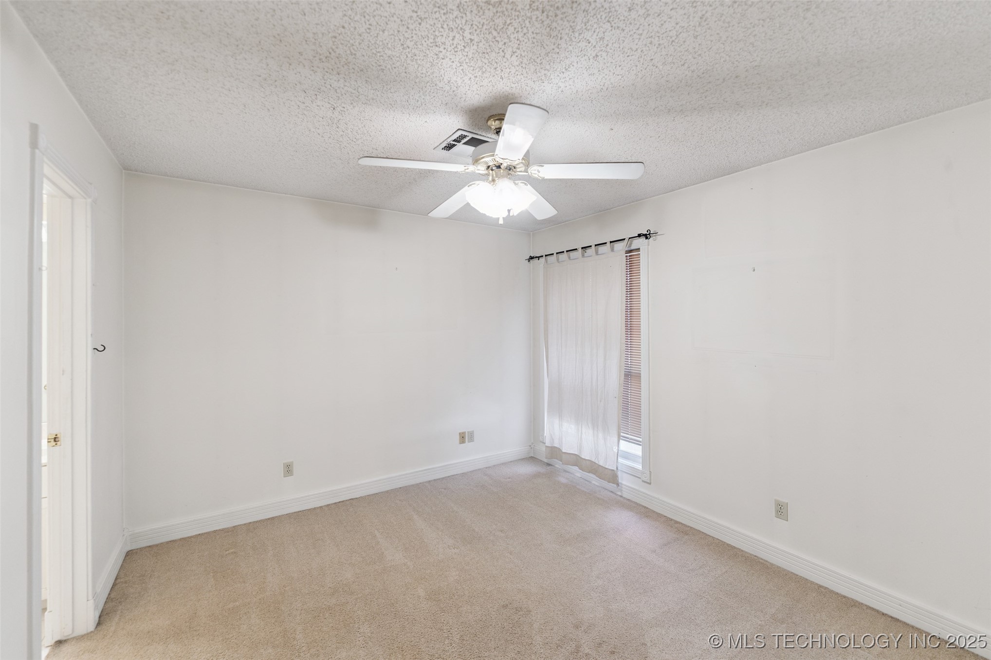 901 E 8th Street