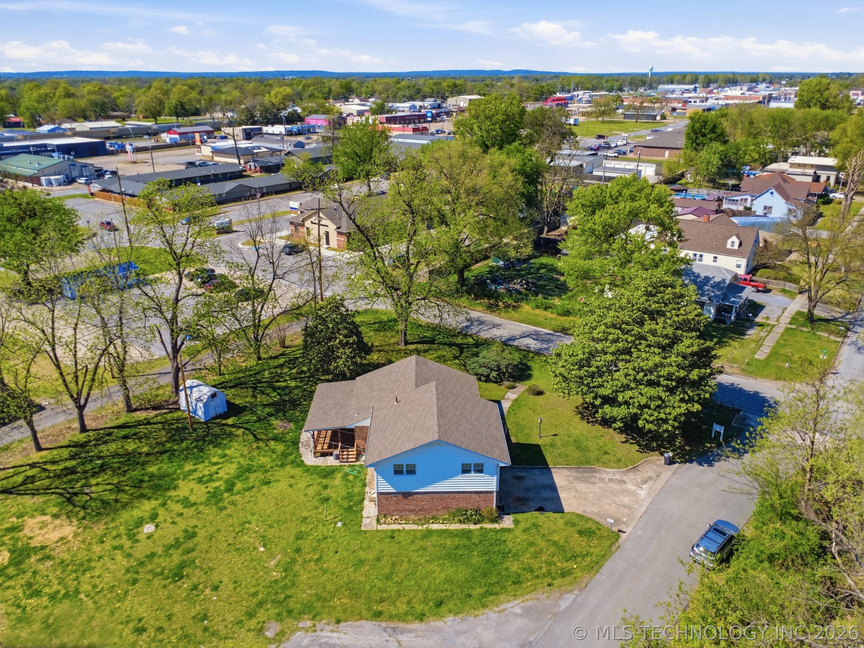 222 SE 3rd