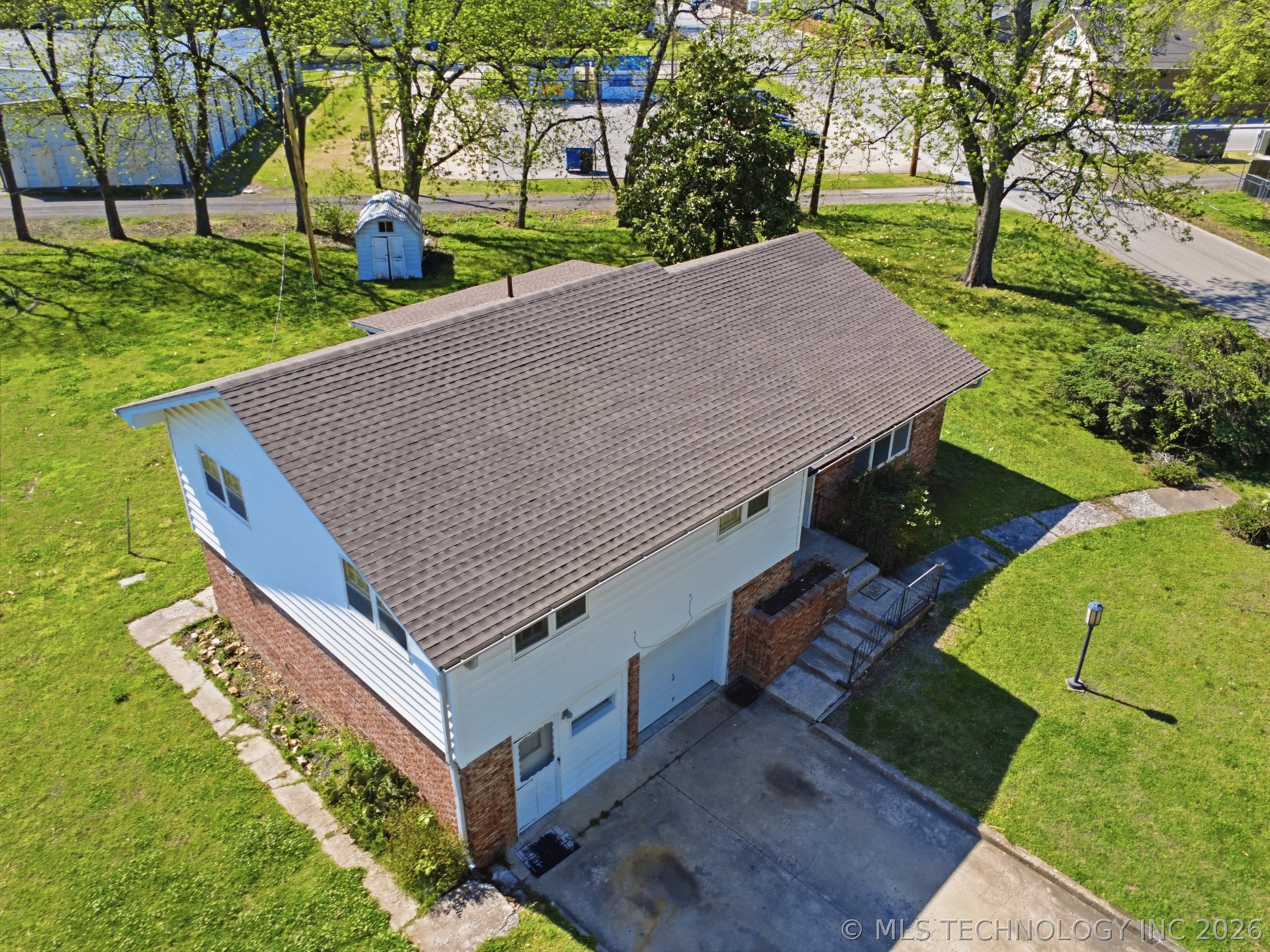 222 SE 3rd