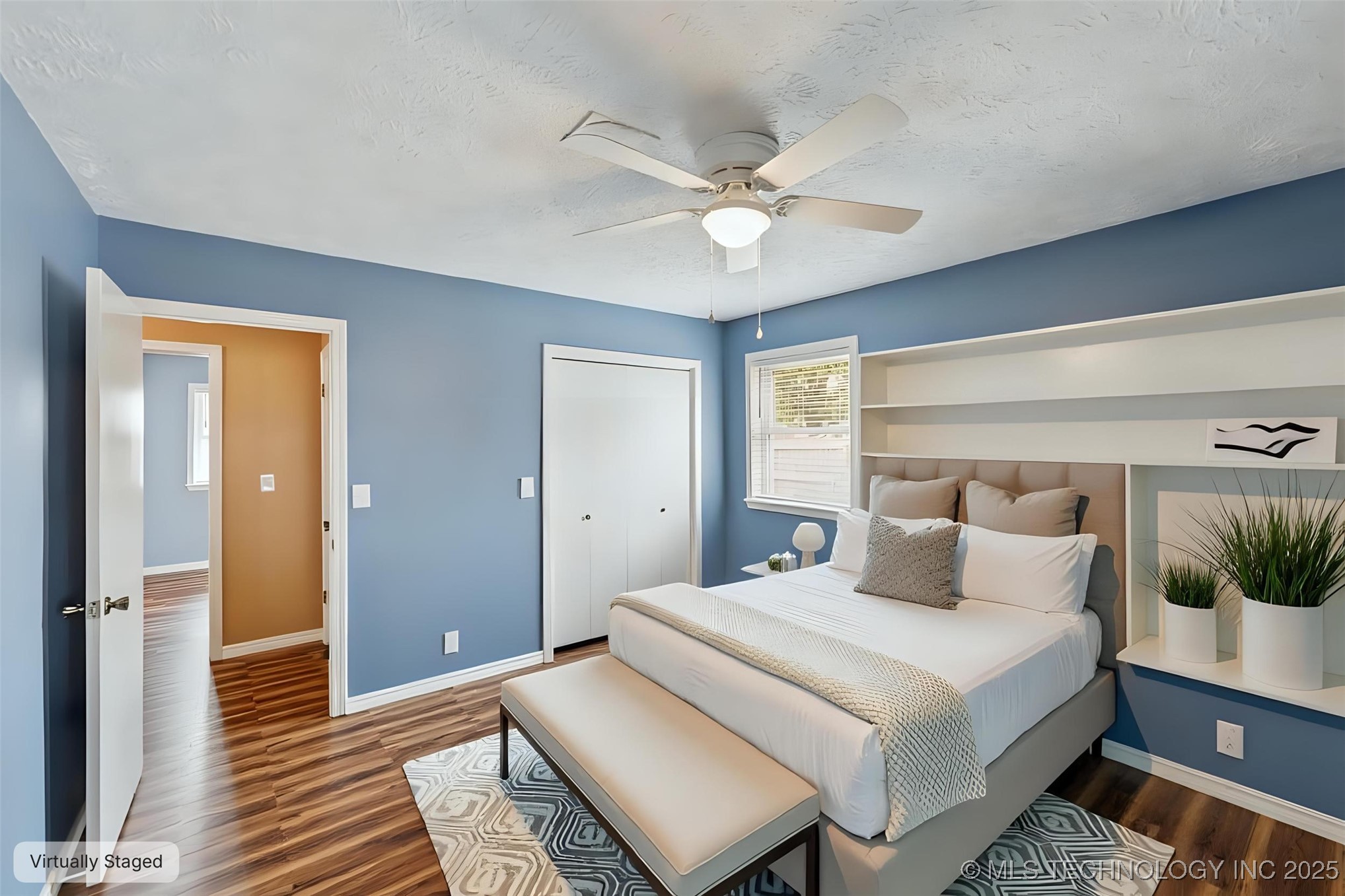 1516 Merlin Circle