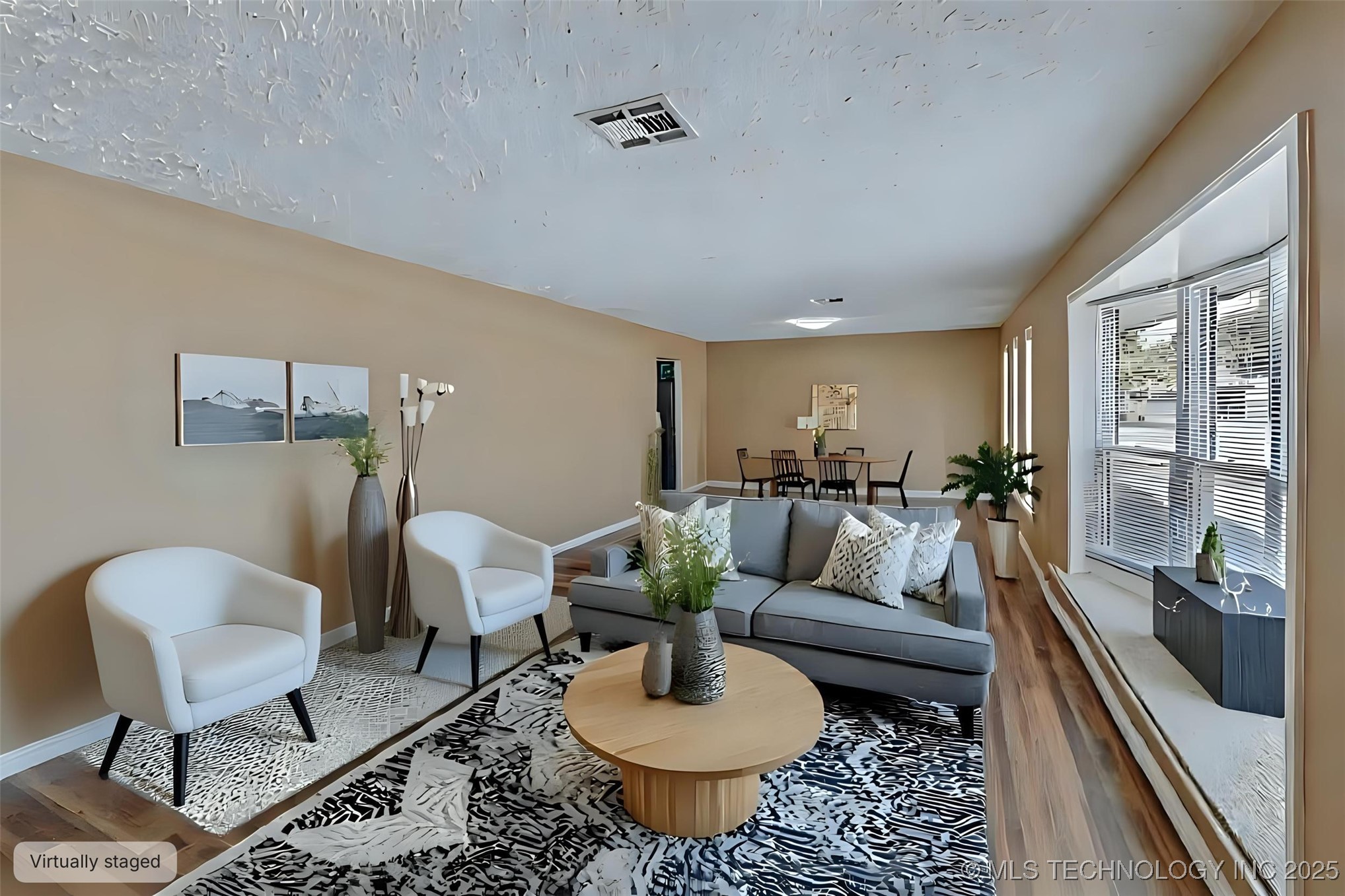 1516 Merlin Circle