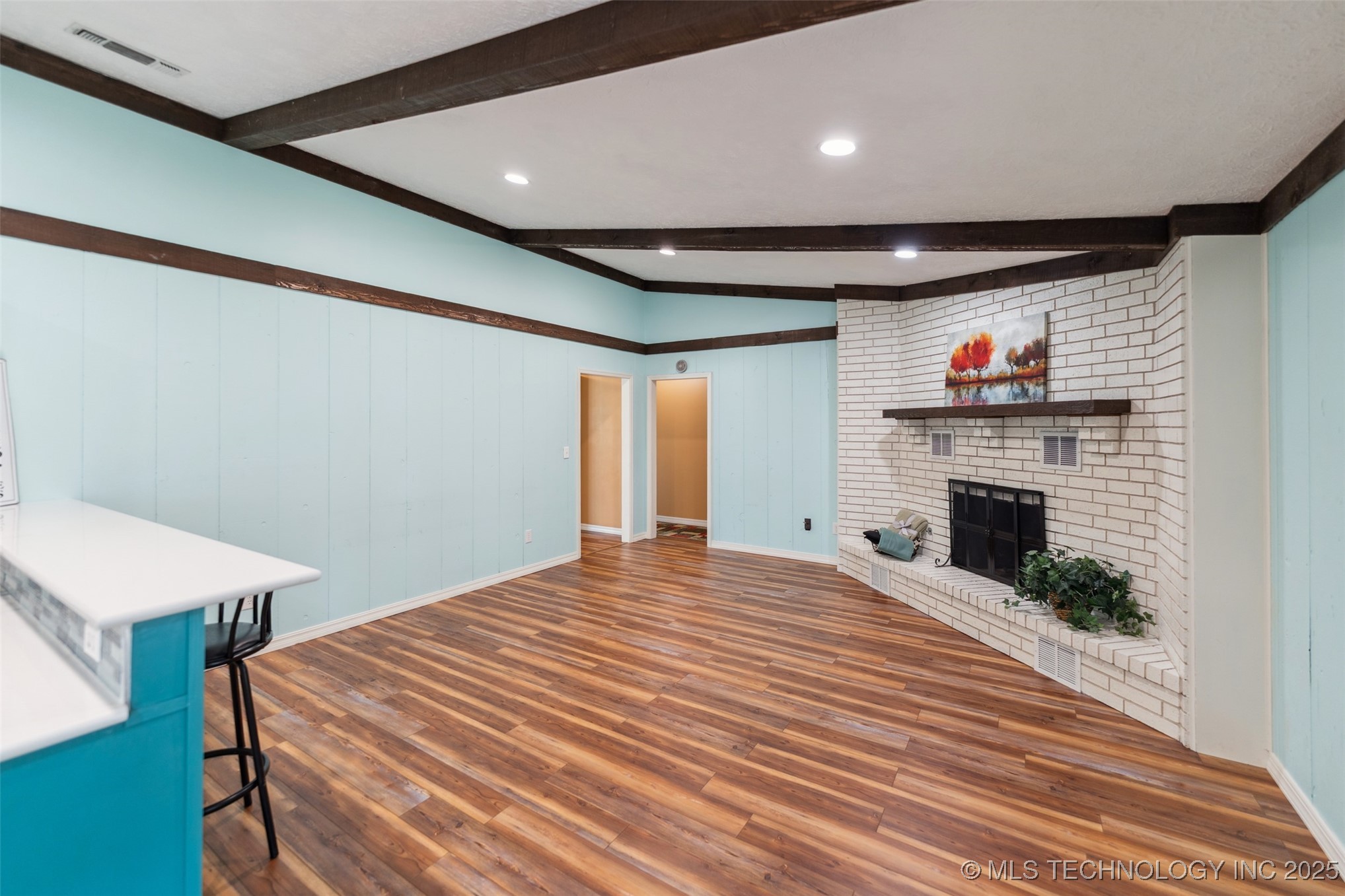 1516 Merlin Circle