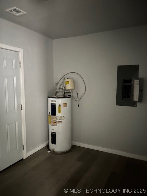 1302 N Proctor Avenue