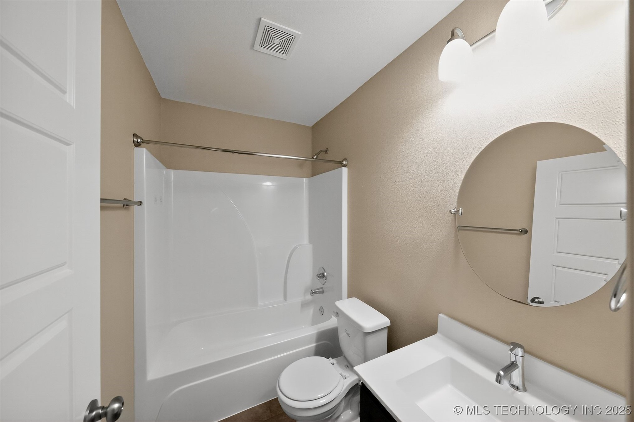 10903 N 120th Avenue N