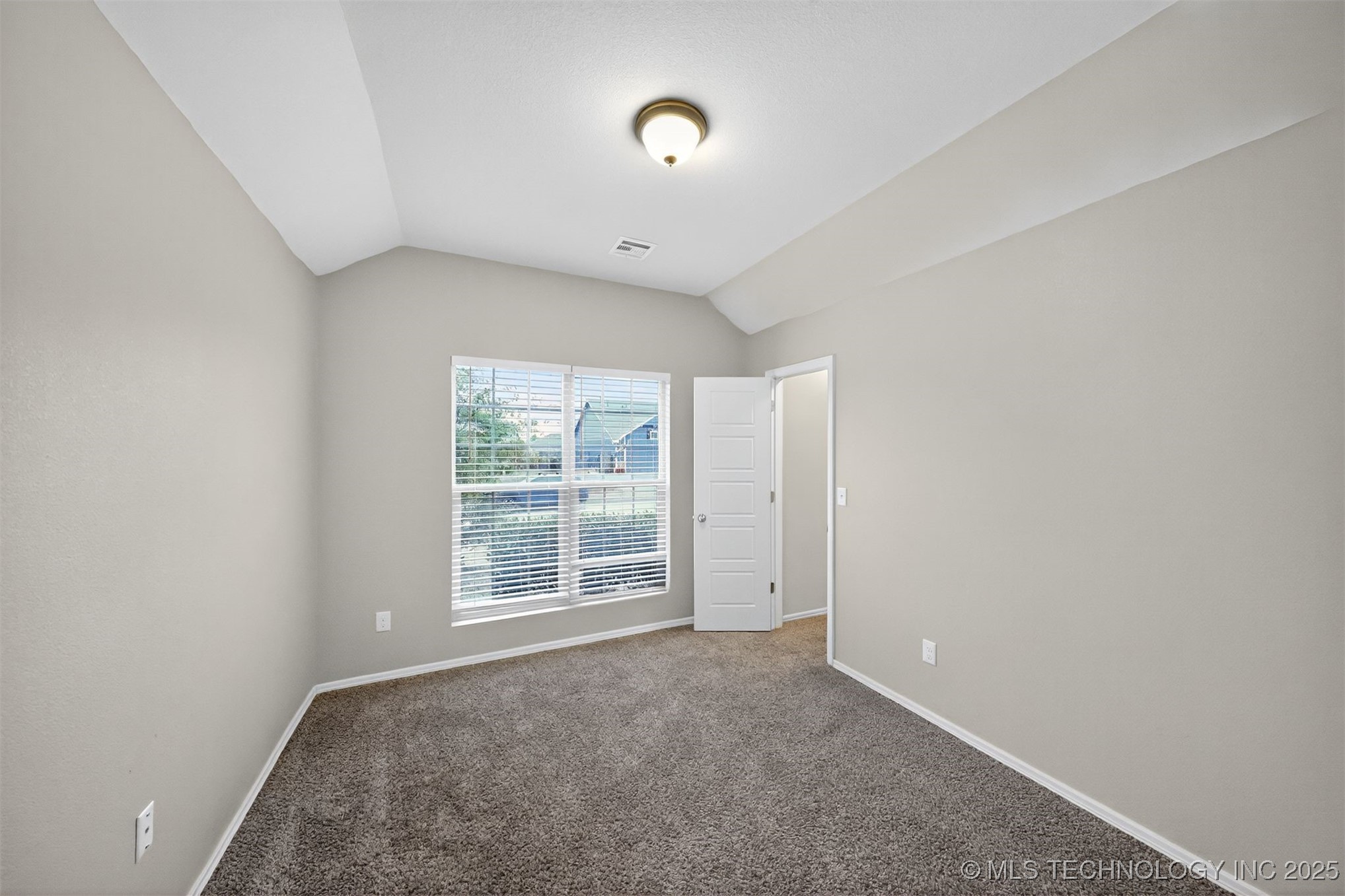 10903 N 120th Avenue N