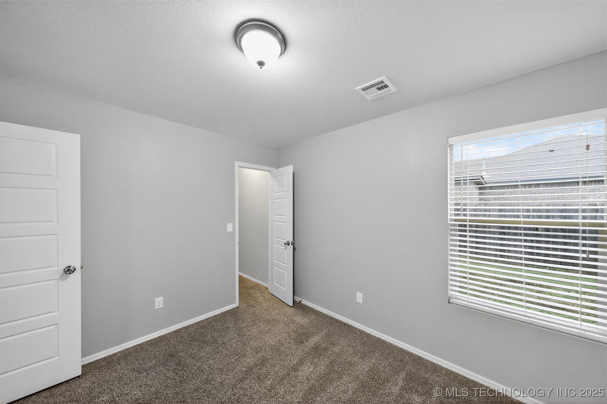 10903 N 120th Avenue N