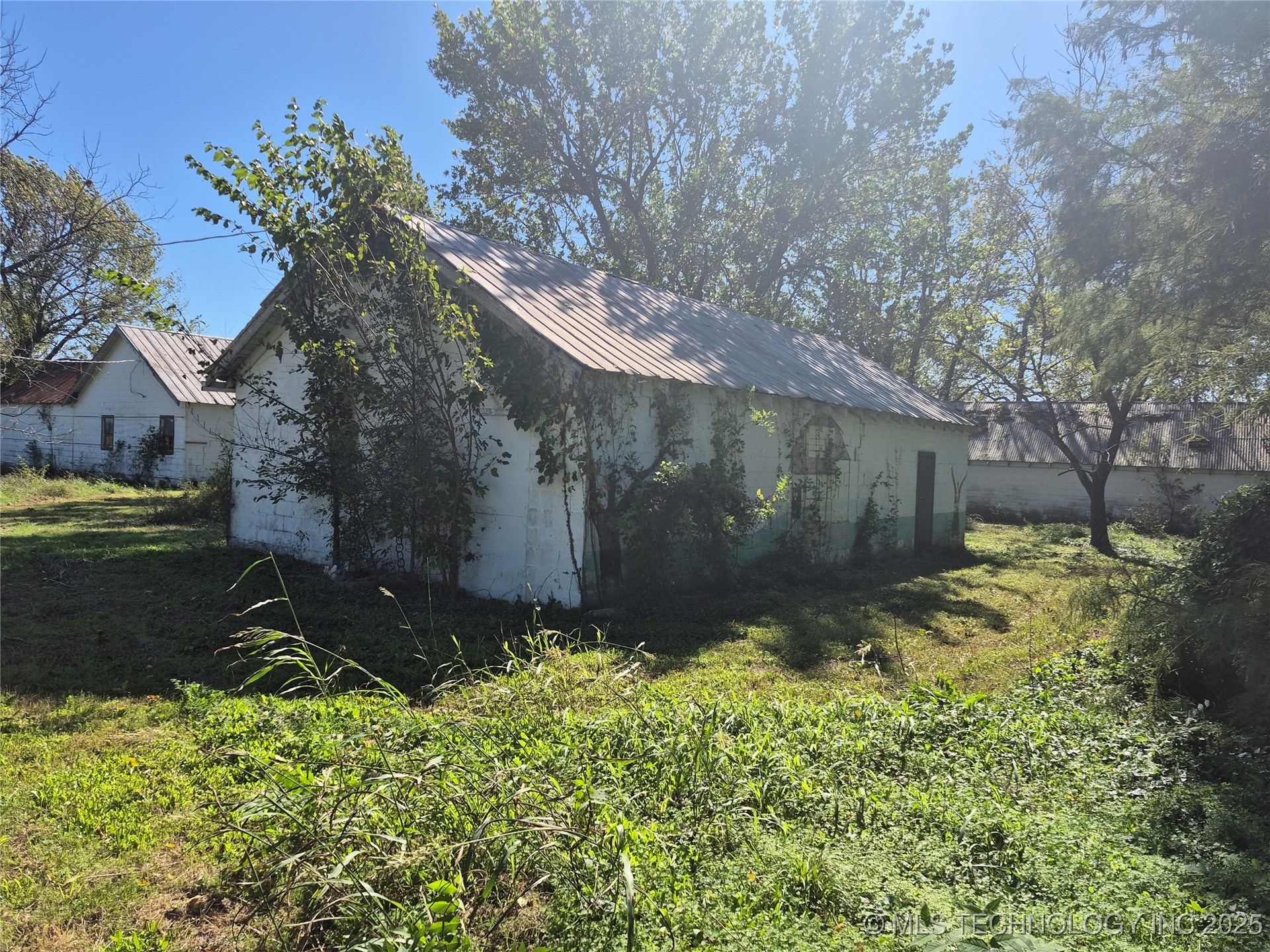 440009 E 360 Road