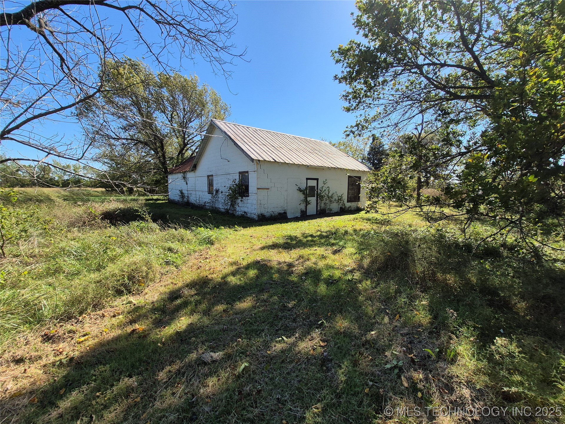 440009 E 360 Road