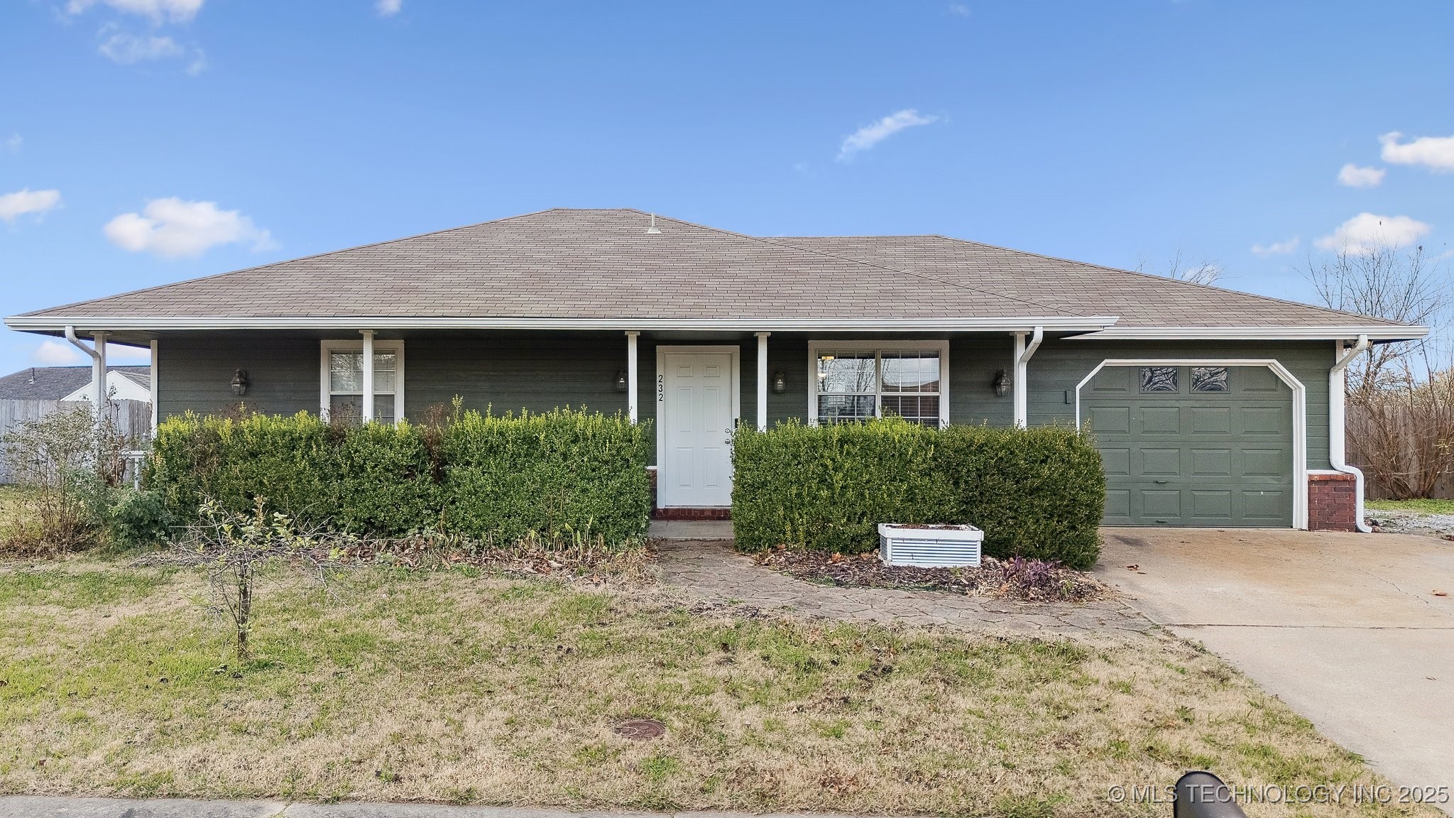 232 Eastmanor Circle