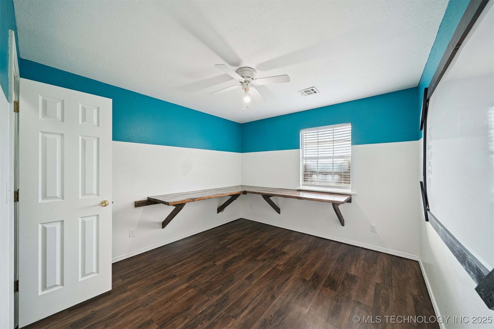 232 Eastmanor Circle