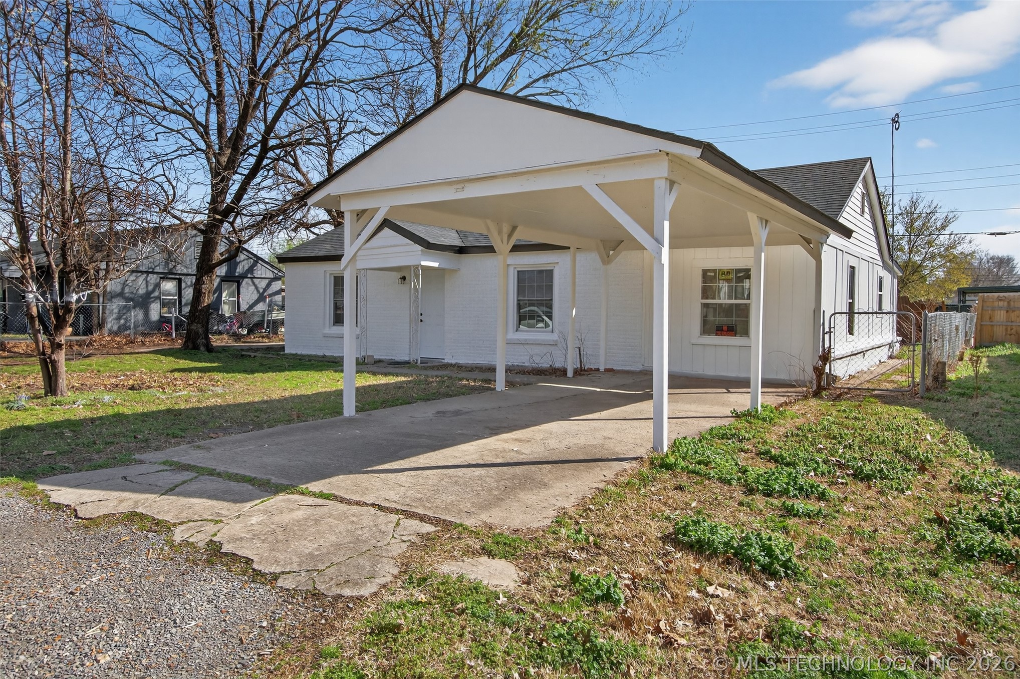 403 N Ora Street