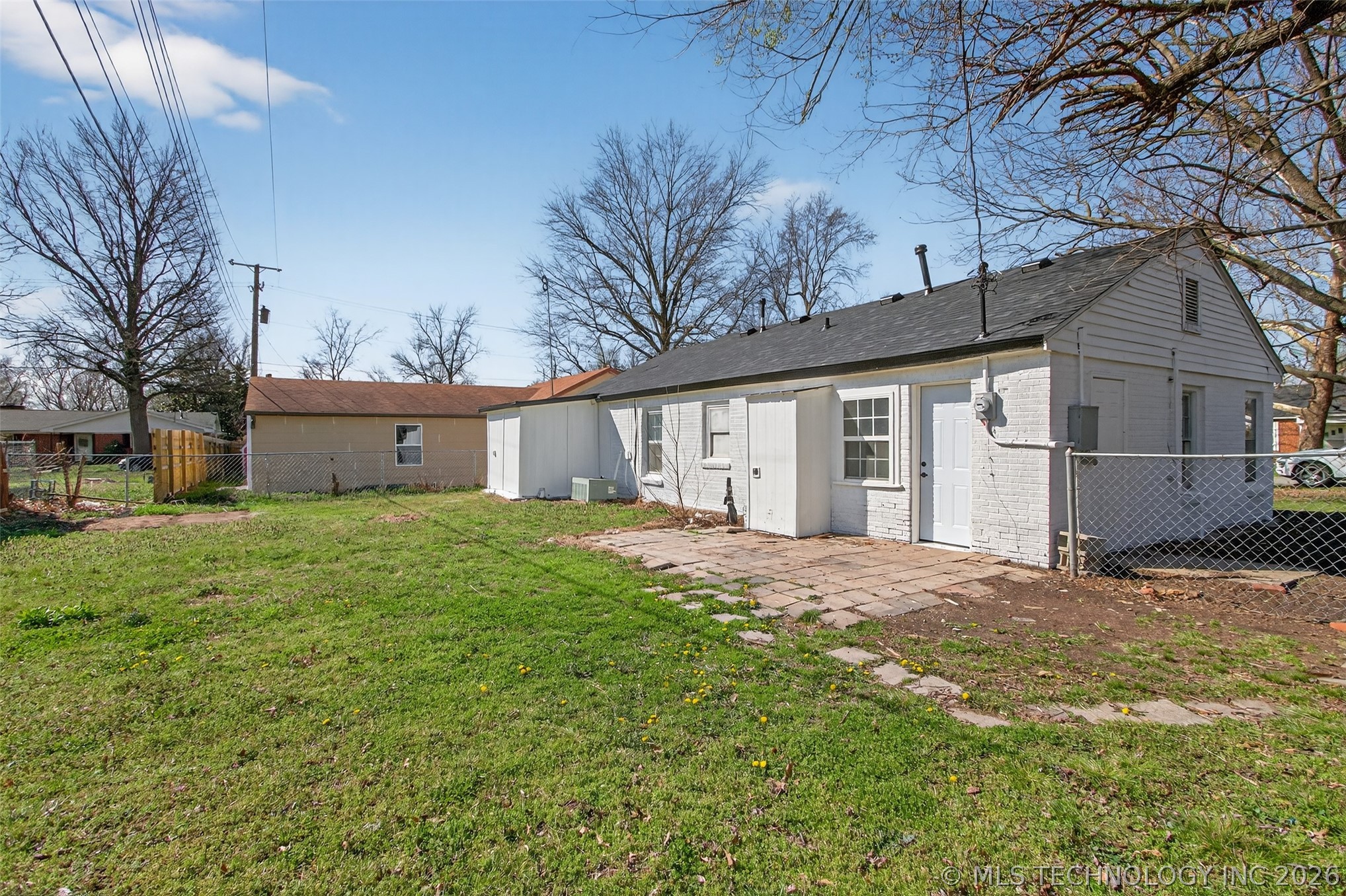403 N Ora Street