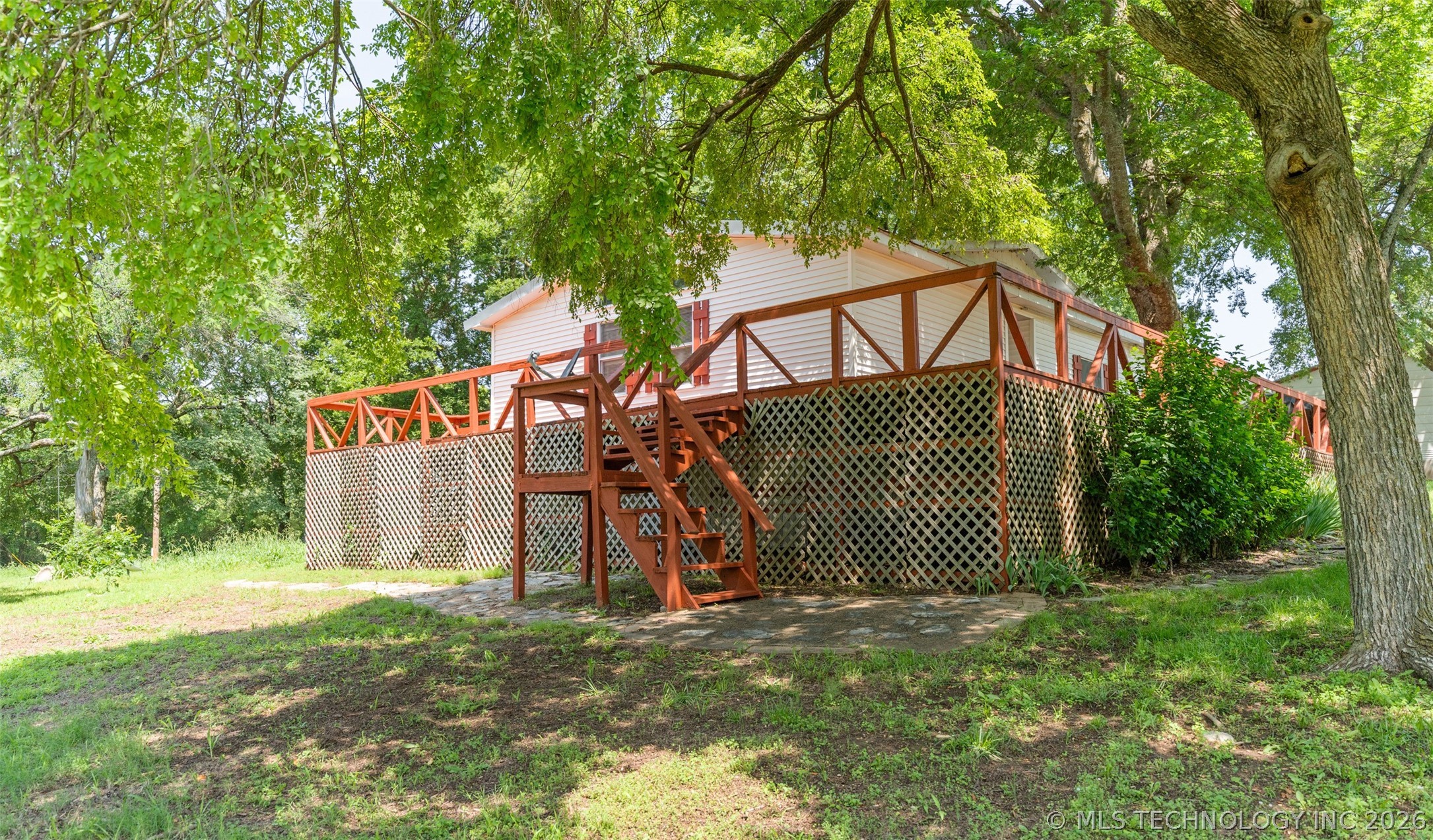 5038 E 422 Road