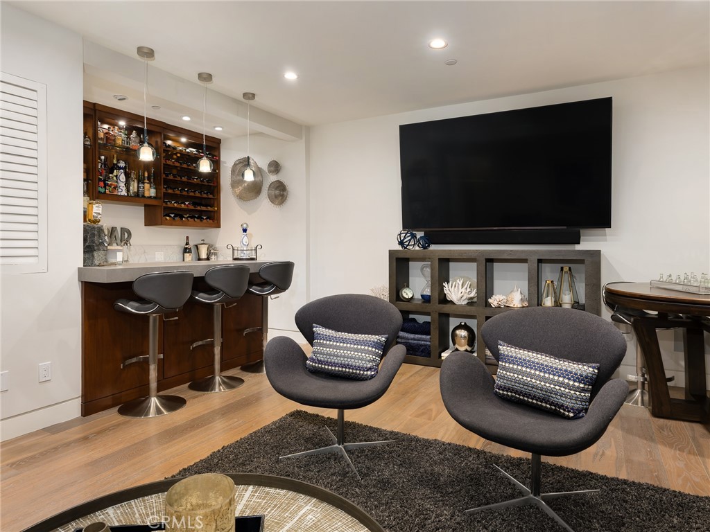 1819 Monterey Boulevard