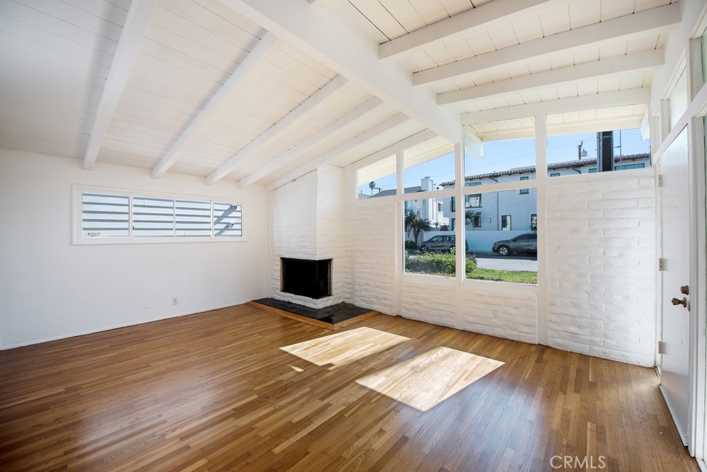 509 Longfellow Avenue