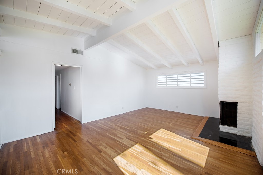 509 Longfellow Avenue