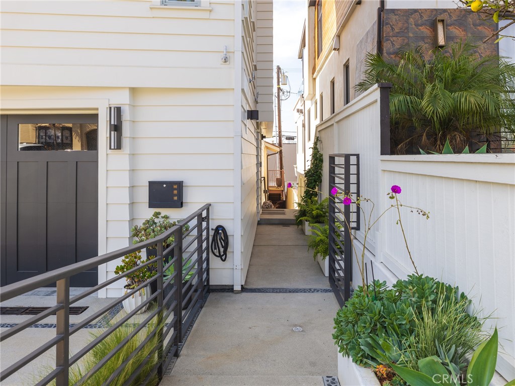 1819 Monterey Boulevard