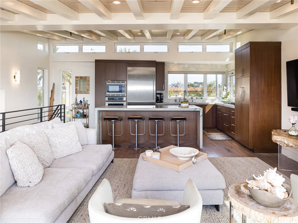 1819 Monterey Boulevard