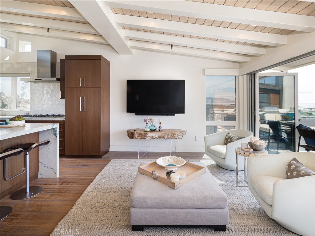 1819 Monterey Boulevard