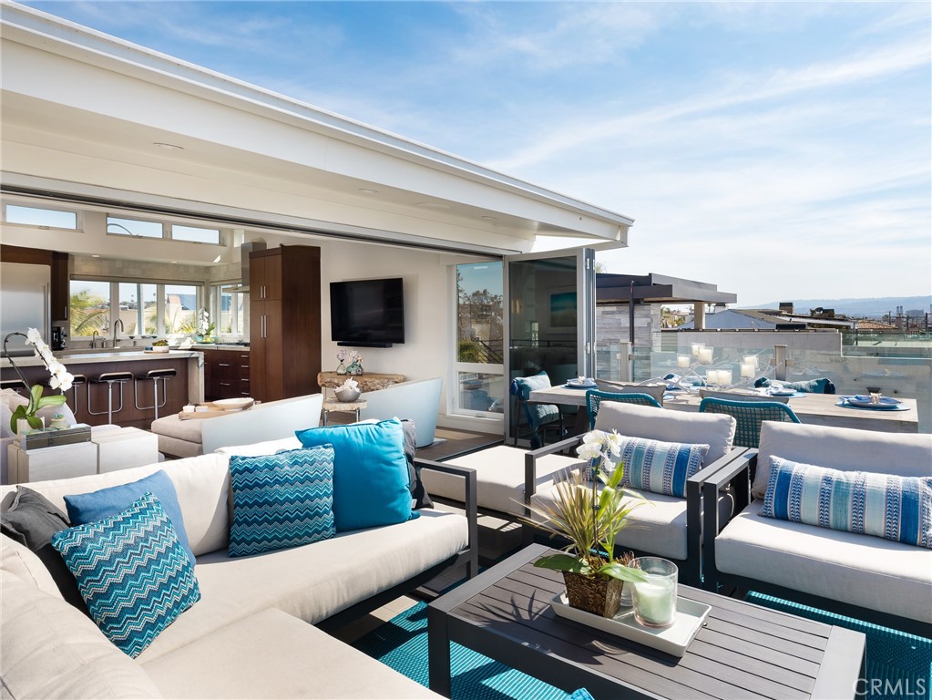 1819 Monterey Boulevard