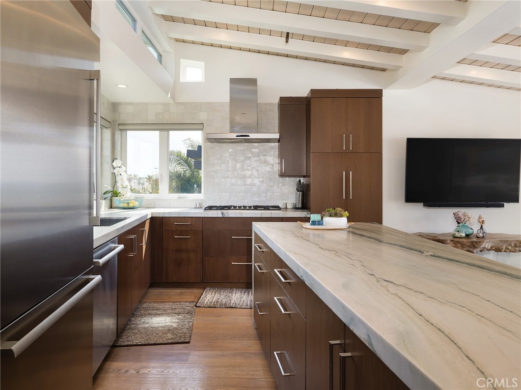 1819 Monterey Boulevard