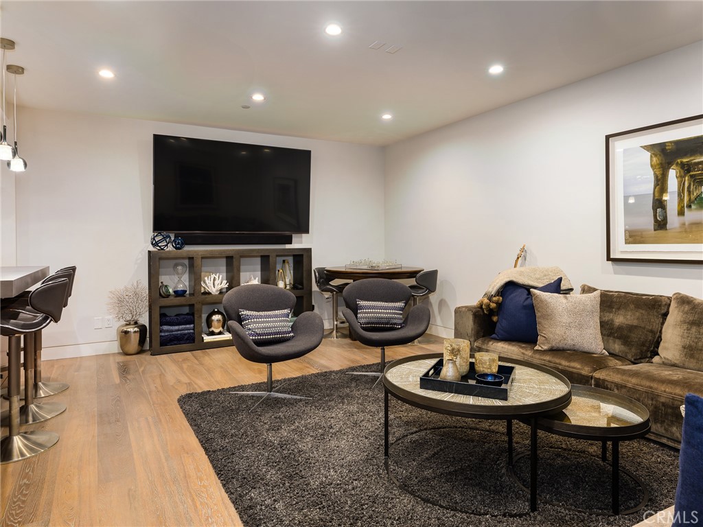 1819 Monterey Boulevard