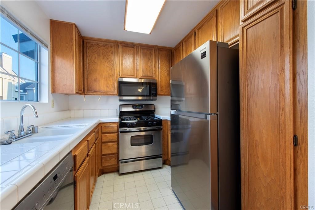 2800 Plaza Del Amo 46