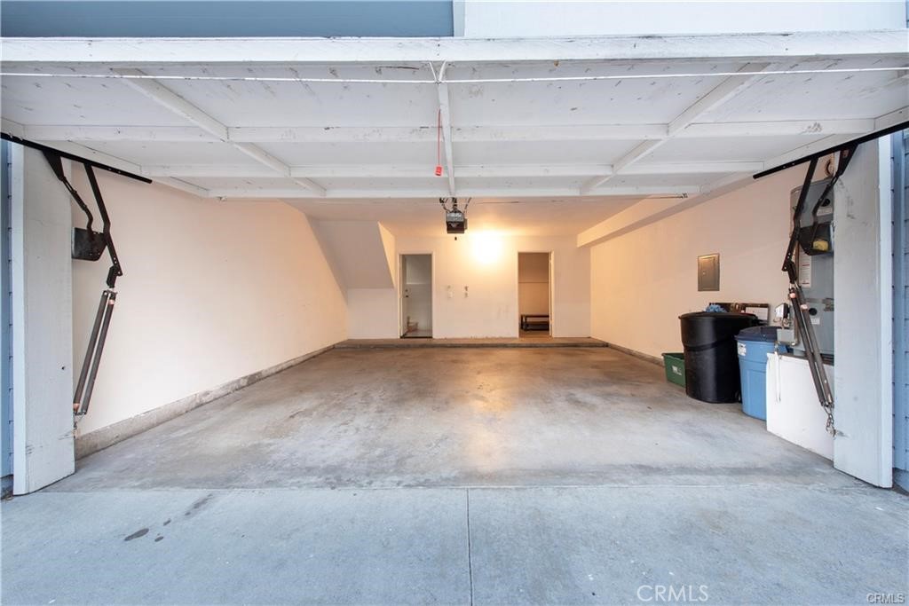 2800 Plaza Del Amo 46