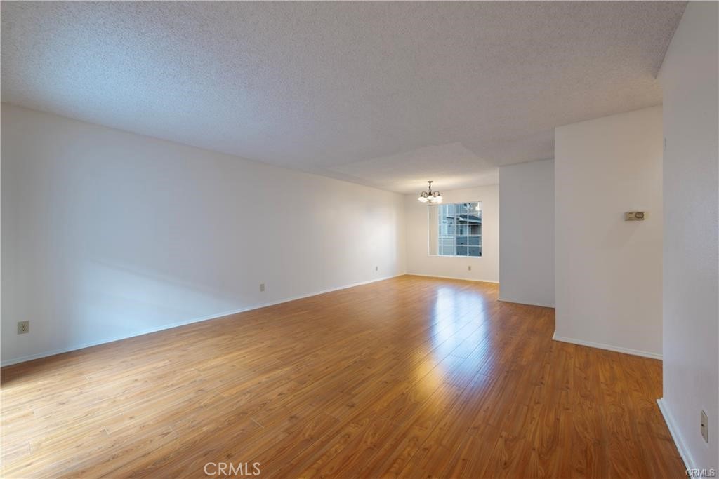 2800 Plaza Del Amo 46